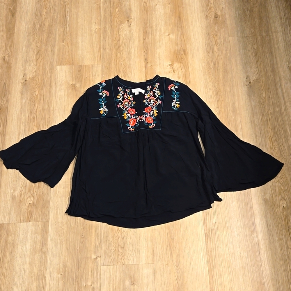 LOFT Embroidered top